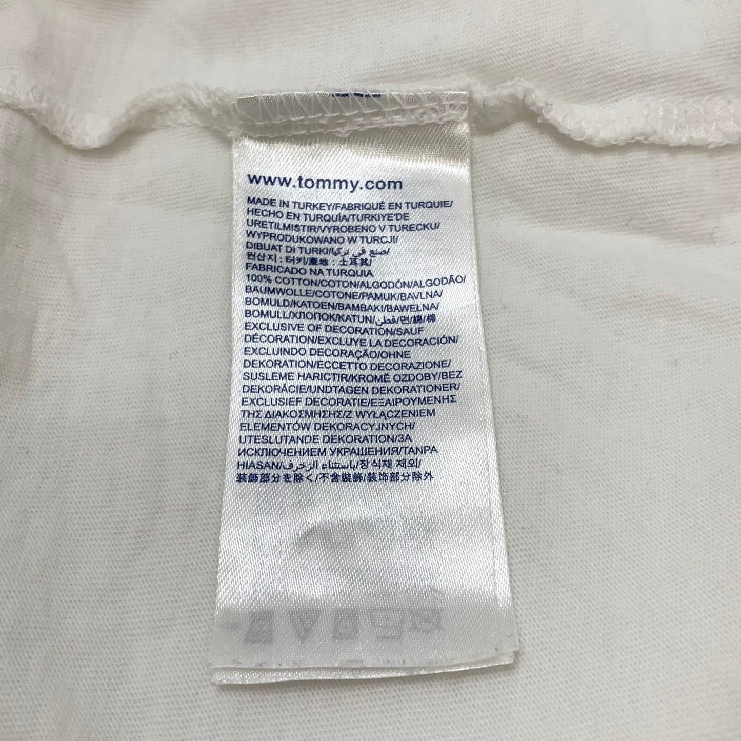 【中古品】【メンズ】 TOMMY HILFIGER トミーヒルフィガー S/S Tee 半袖 プリント Tシャツ 147-260326-ea-03-fur サイズ：S カラー：ホワイト 万代Net店