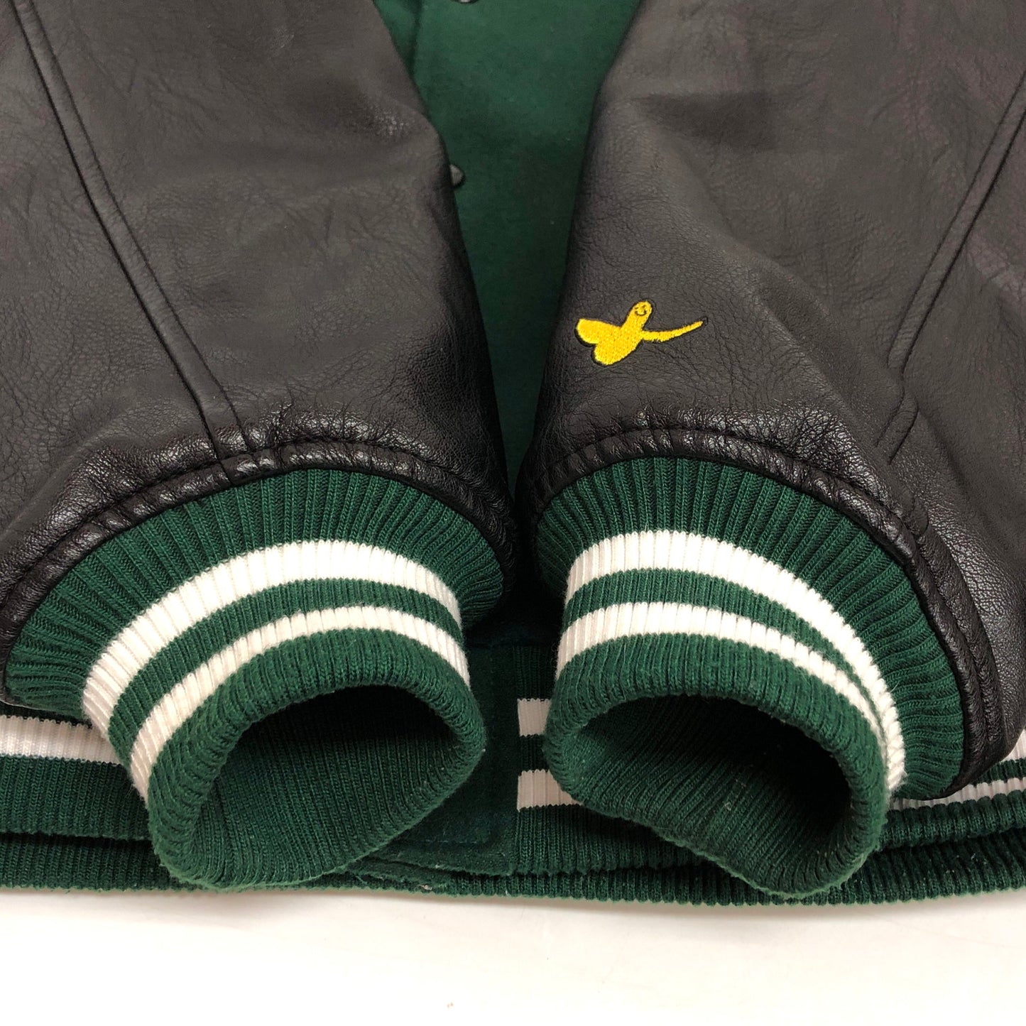 【中古品】【メンズ】 MARK GONZALES マークゴンザレス STADIUM JACKET 2H5-62926 スタジアムジャケット アウター 142-260526-rs-03-fur サイズ：L カラー：グリーン/ブラック 万代Net店