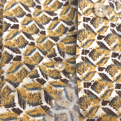 【中古品】【メンズ】 THE QUALITY CLUB S/S SHIRT 半袖 シャツ 総柄 トップス 古着 ヴィンテージ 146-260527-rs-03-fur サイズ：M カラー：イエロー/ブラウン 万代Net店