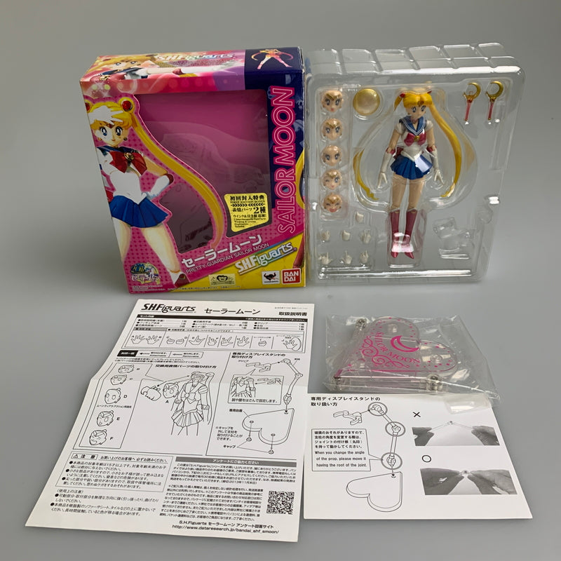 【現状渡し品】 S.H.Figuarts 美少女戦士 セーラームーン 初回封入特典 表情パーツ2種つき 20th フィギュア 040-260604-hu-04-min 万代Net店