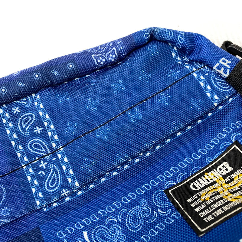 【中古品】【メンズ/レディース】 CHALLENGER チャレンジャー CLG-AC 022-014 BANDANA SHOULDER POUCH バンダナ ショルダー ポーチ カバン 鞄 188-260731-cs-10-izu カラー：ブルー 万代Net店