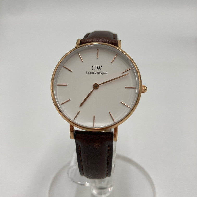 【現状渡し品】【メンズ/レディース】 Daniel Wellington ダニエルウェリントン 腕時計 32mm 革ベルト アナログ時計 197-251219-SY-08-iwa カラー：ホワイト/ゴールド/ブラウン系 万代Net店