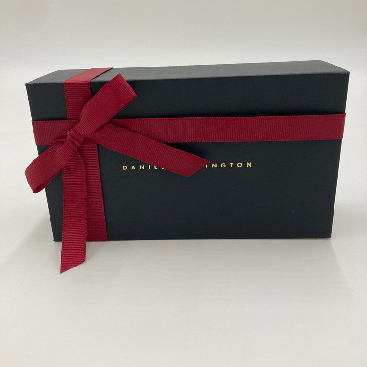 【現状渡し品】【メンズ/レディース】 Daniel Wellington ダニエルウェリントン 腕時計 32mm 革ベルト アナログ時計 197-251219-SY-08-iwa カラー：ホワイト/ゴールド/ブラウン系 万代Net店