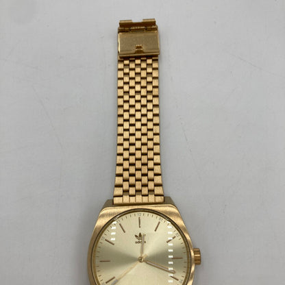 【中古品】【メンズ】 adidas アディダス ADIDAS Z02502 PROCES M1 腕時計 メタルバンドアナログ時計 197-251219-SY-06-iwa カラー：ゴールド 万代Net店