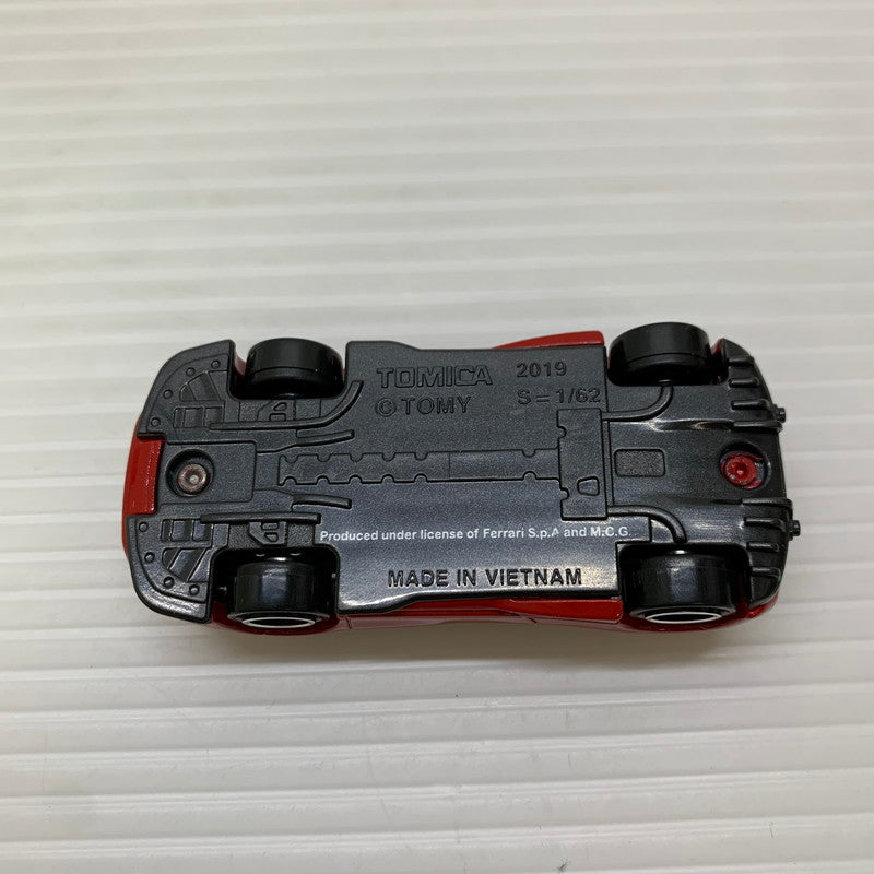 【中古品】 タカラトミー トミカ F8 TRIBUTO 初回特別仕様 1/62 トリブート ミニカー 062-251216-AS-2-min 万代Net店