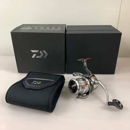 【中古品】 22イグジスト PC LT3000-XH パワーカスタム スピニングリール 釣り 釣り具等 134-260204-em-05-min 万代Net店
