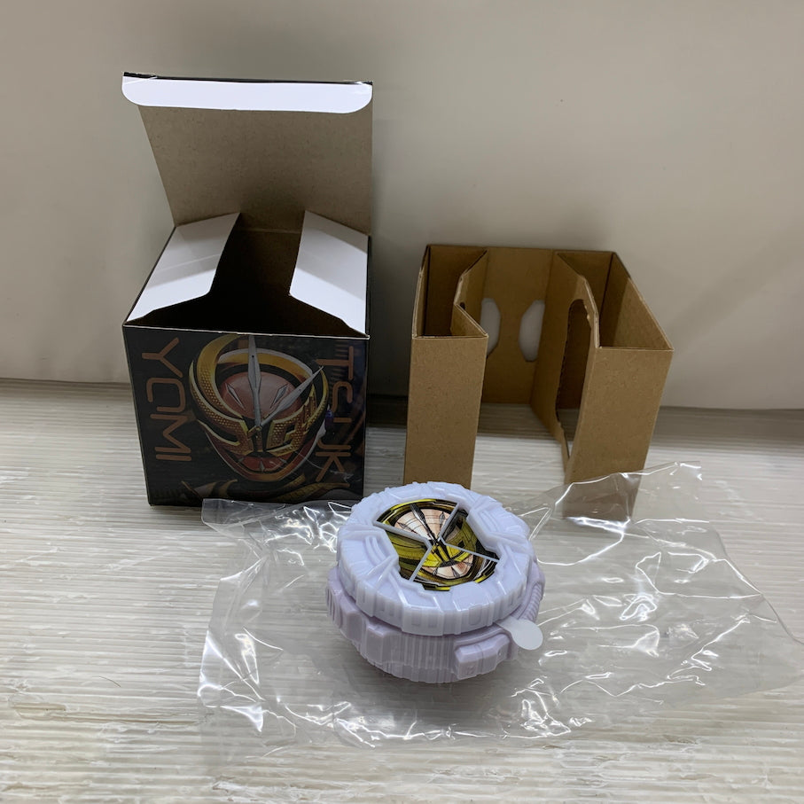 【現状渡し品】 仮面ライダージオウ DXメモリアルライドウォッチセット 042-261009-MS-04-min 万代Net店