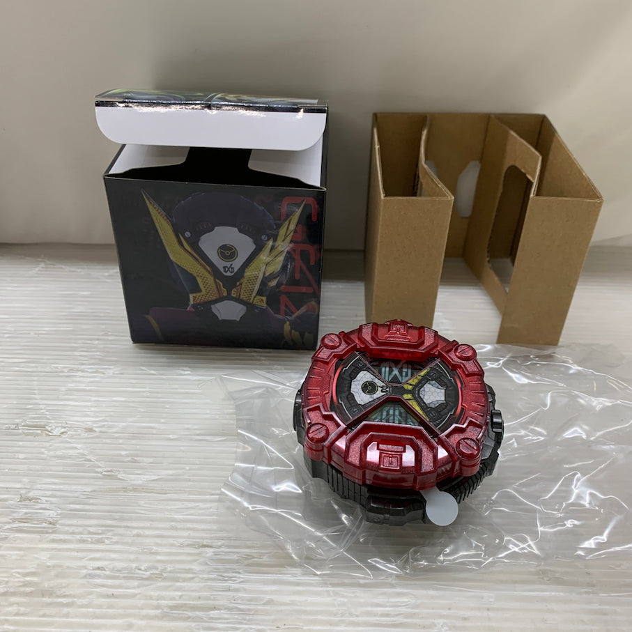 【現状渡し品】 仮面ライダージオウ DXメモリアルライドウォッチセット 042-261009-MS-04-min 万代Net店