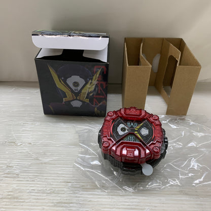 【現状渡し品】 仮面ライダージオウ DXメモリアルライドウォッチセット 042-261009-MS-04-min 万代Net店
