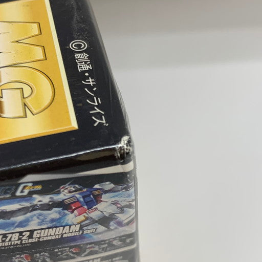 【中古品】 一番くじ 機動戦士ガンダム ガンプラ ラストワン賞 MG 1/100 RX-78-2 ガンダム Ver.2.0 ソリッドクリアリバース 058-260914-mo-01-fur 万代Net店