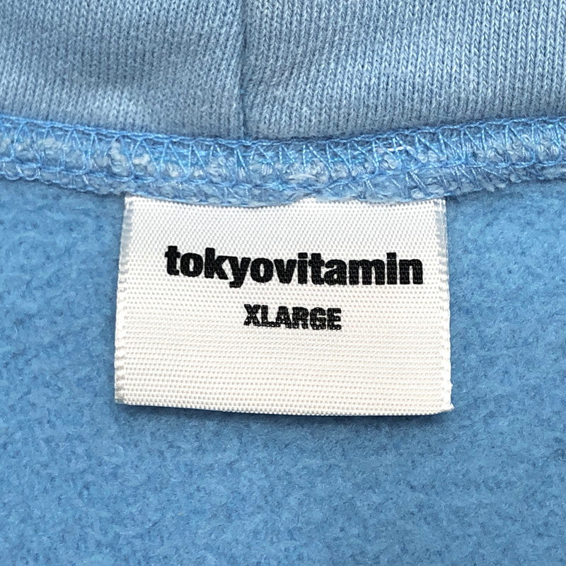【現状渡し品】【メンズ】 Tokyo Vitamin トーキョービタミン ロゴプリント パーカー フーディー 長袖 トップス 142-260312-rs-01-fur サイズ：XL カラー：ライトブルー 万代Net店