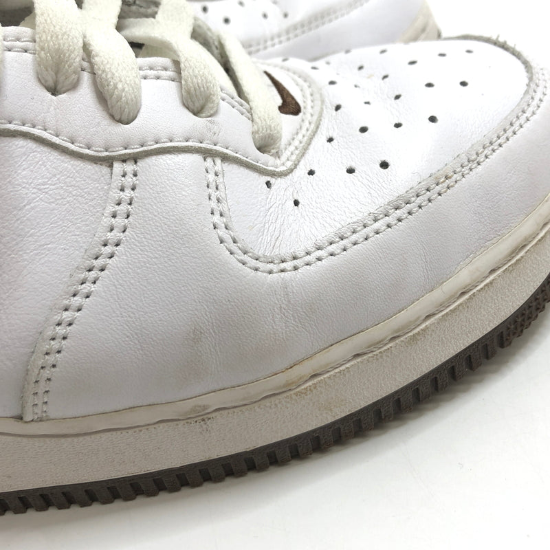 【現状渡し品】【メンズ】 NIKE ナイキ AIR FORCE 1 LOW RETRO COLOR OF THE MONTH WHITE CHOCOLAT DM0576-100 エアフォース スニーカー シューズ 靴 160-260609-rs-03-fur サイズ：27.0cm US9 カラー：ホワイト/チョコレート 万代Net店