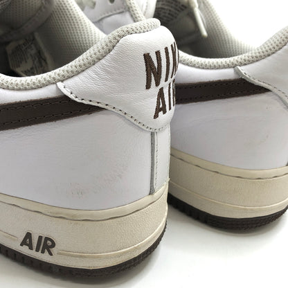 【現状渡し品】【メンズ】 NIKE ナイキ AIR FORCE 1 LOW RETRO COLOR OF THE MONTH WHITE CHOCOLAT DM0576-100 エアフォース スニーカー シューズ 靴 160-260609-rs-03-fur サイズ：27.0cm US9 カラー：ホワイト/チョコレート 万代Net店