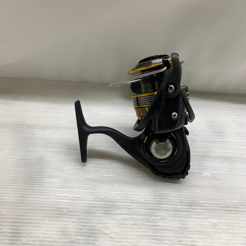 【現状渡し品】 ダイワ 16BG　4000 134-260515-MS-05-min 万代Net店