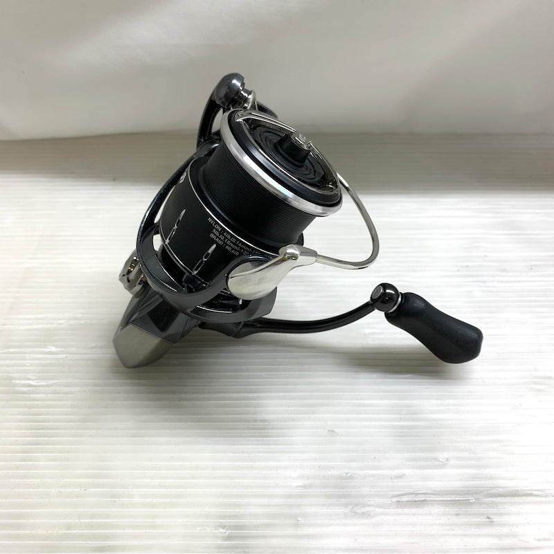 【現状渡し品】 DAIWA ダイワ 24 LUVIAS ルビアス ST LT2500S-XH スピニングリール 134-260515-MS-07-min 万代Net店