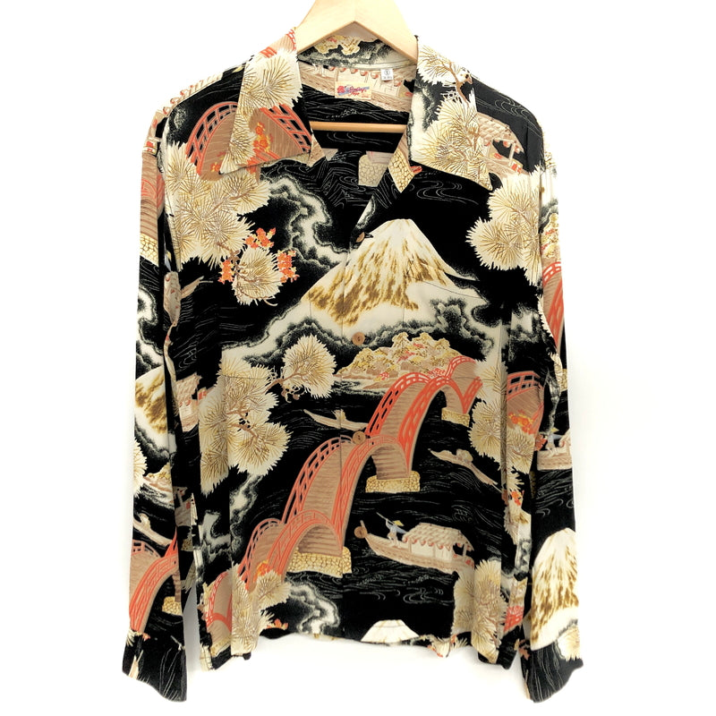 【中古品】【メンズ】 SUN SURF サンサーフ ARCH BRIDGE&MT FUJI L/S RAYON SHIRT SS21577 総柄シャツ 長袖 トップス レーヨン 東洋エンタープライズ 145-260612-rs-04-fur サイズ：S カラー：ブラック系 万代Net店