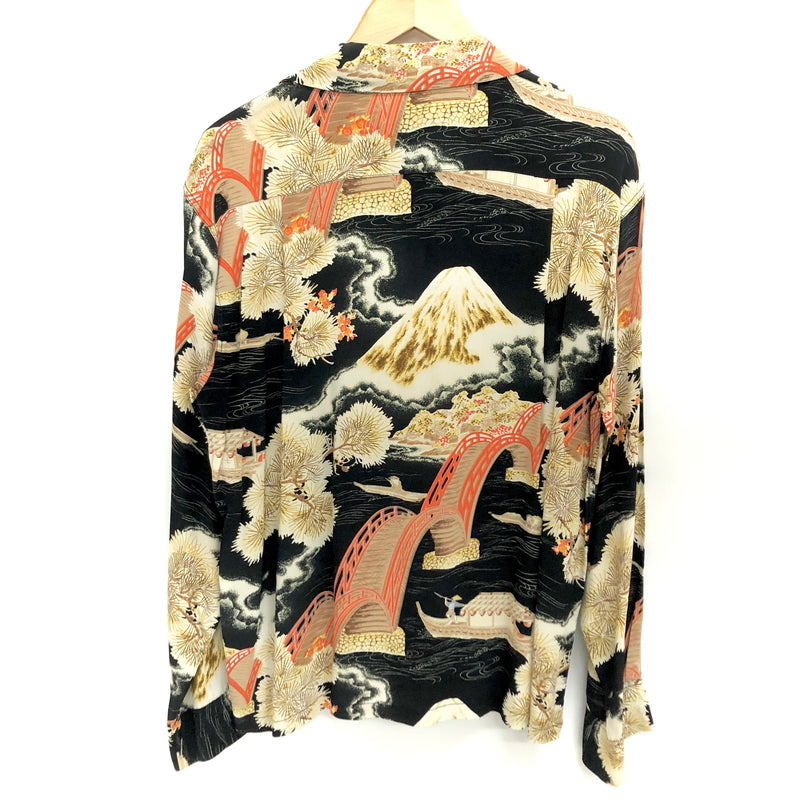 【中古品】【メンズ】 SUN SURF サンサーフ ARCH BRIDGE&MT FUJI L/S RAYON SHIRT SS21577 総柄シャツ 長袖 トップス レーヨン 東洋エンタープライズ 145-260612-rs-04-fur サイズ：S カラー：ブラック系 万代Net店