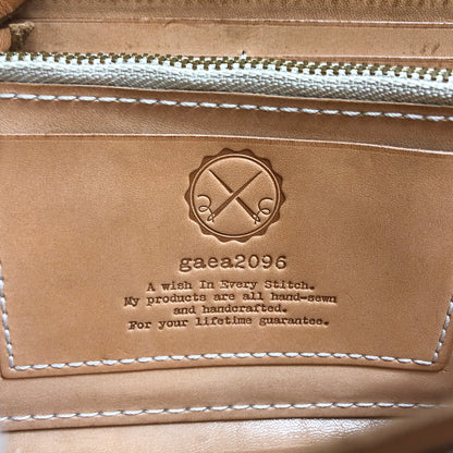 【中古品】【メンズ/レディース】 gaea2096 ガイア2096 LONG WALLET ラウンドファスナー ロングウォレット 栃木レザー ヌメ革 長財布 200-260825-rs-04-fur カラー：キャメル系 万代Net店