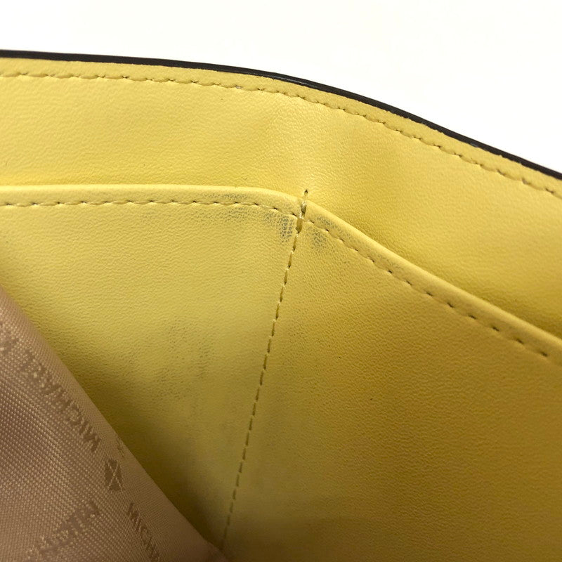 【現状渡し品】【レディース】 Michael Kors マイケルコース 35T0GFTP0B 三つ折り財布 コンパクトウォレット ミニ財布 181-250703-rs-02-fur カラー：レモンイエロー/アイボリー系 万代Net店