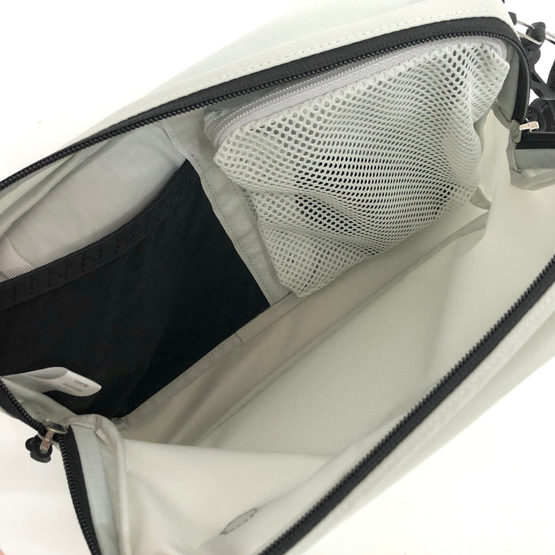 【中古品】【メンズ/レディース】 THE NORTH FACE ザ・ノースフェイス Front Accessory Pocket NM92401 フロントアクセサリーポケット ショルダーバッグ ポシェット 鞄 188-260825-rs-06-fur カラー：ティングレー 万代Net店
