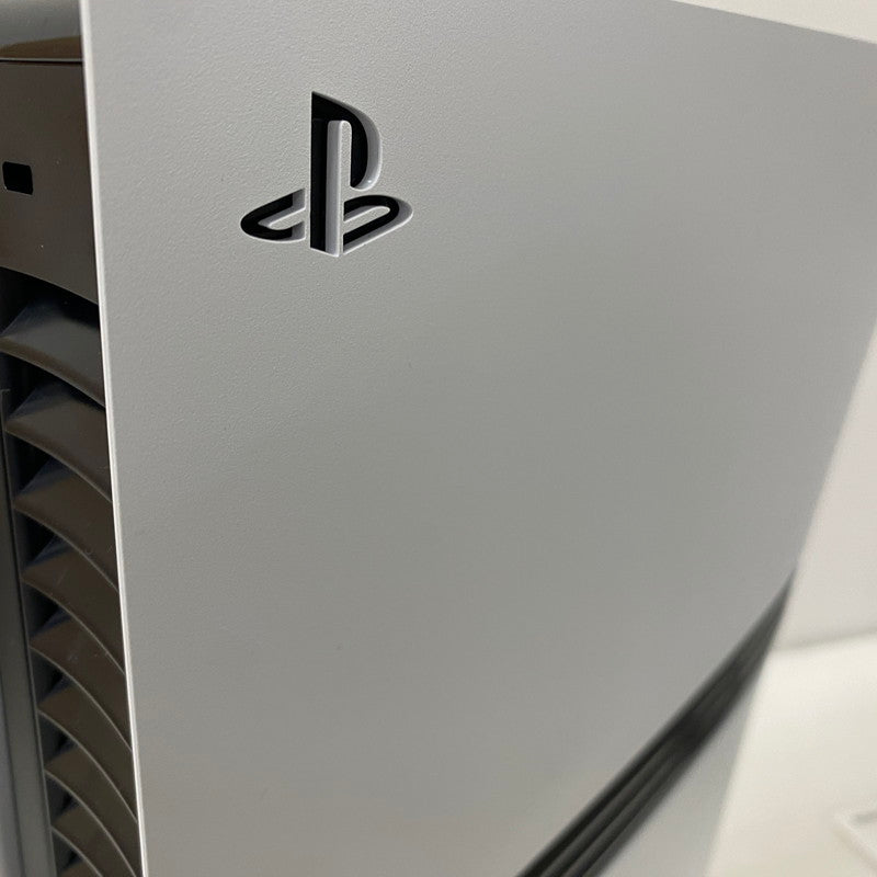【中古品】 PlayStation5 PRO PS5 プレイステーション5 プレステ5 スリム デジタル・エディション ディスクドライブセット本体 ゲーム 032-250906-ns-2-tei カラー：ホワイト 万代Net店