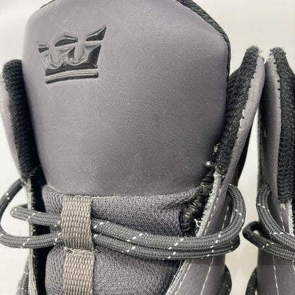 【中古品】【メンズ】 SUPRA スープラ ESTABAN SP04101 スニーカー 本体のみ（箱なし） 162-251204-WA-03-iwa サイズ：27cm カラー：チャコール 万代Net店