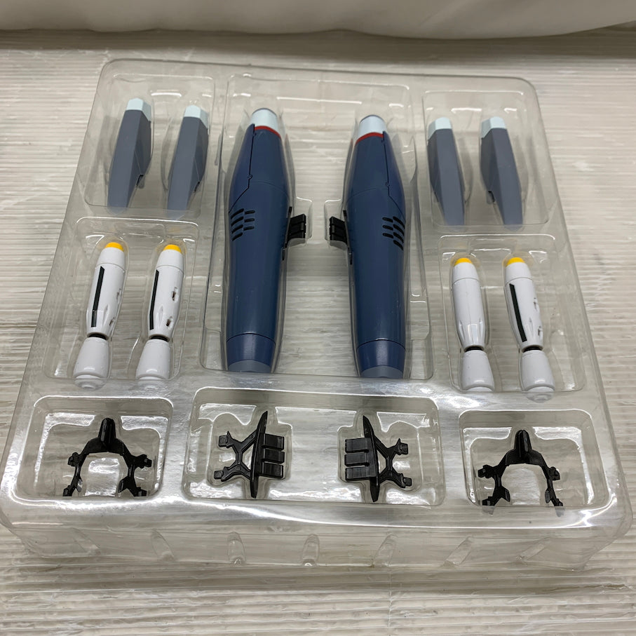 【現状渡し品】 VF-25 メサイアバルキリー用 トルネード/アーマード強化ウェポンセット 劇場版マクロスF ～イツワリノウタヒメ～ 057-260914-MS-06-min 万代Net店