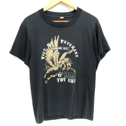 【現状渡し品】【メンズ】 ANNUAL ALBUQUE TOY RUN 80S WING S/S TEE プリント Tシャツ 半袖トップス 古着 ヴィンテージ 146-260615-rs-03-fur サイズ：M カラー：ブラック 万代Net店