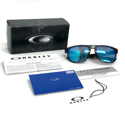 【現状渡し品】【メンズ】 OAKLEY オークリー HOLBROOK R OO9379-0455 ホルブルック サングラス アイウェア 203-260616-rs-04-fur サイズ：55ロ17-140 カラー：グレースモーク/ブルー 万代Net店