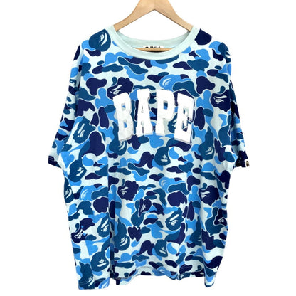 【中古品】【メンズ】 A BATHING APE アベイシングエイプ ABC CAMO RELAXED FIT BAPE LOGO TEE ロゴ Tシャツ 迷彩 カモフラージュ柄 半袖 トップス 142-251016-rs-03-fur サイズ：XL カラー：ブルー 万代Net店
