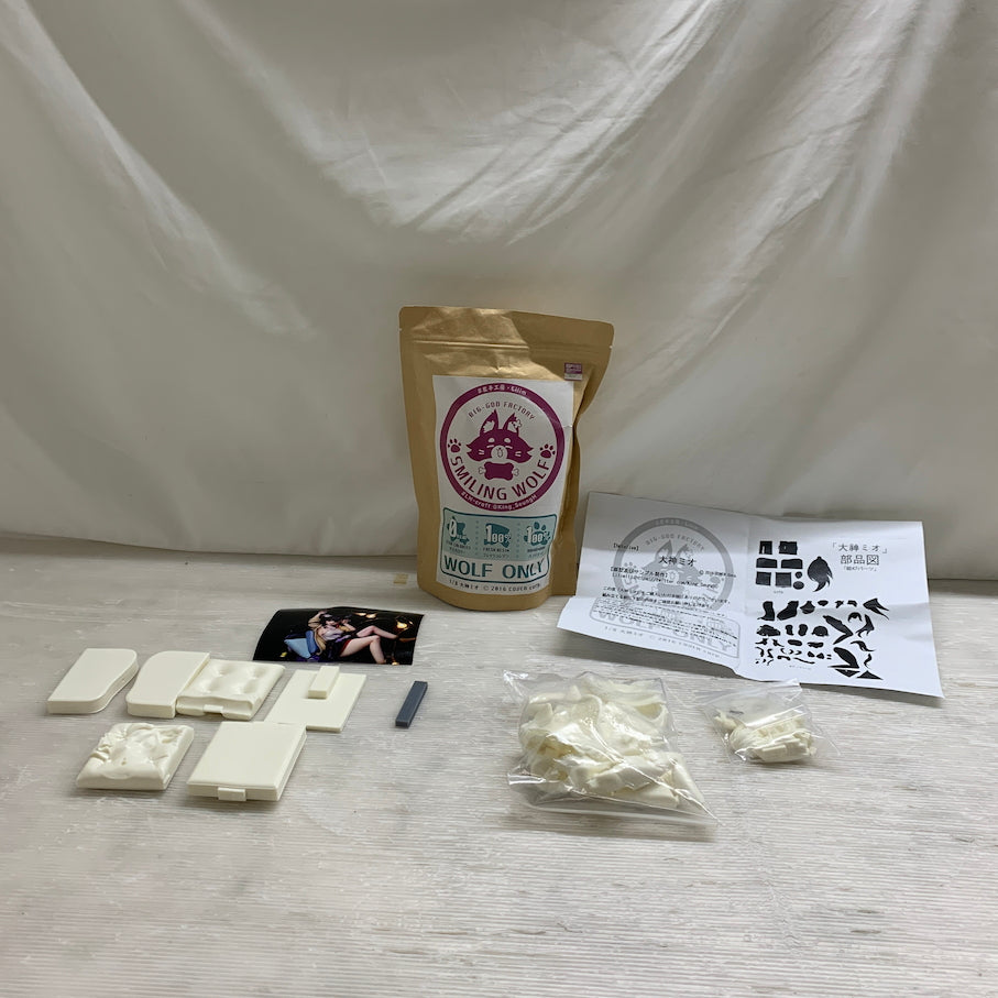 【現状渡し品】 ホロライブ ガレージキット 大神ミオ 053-260918-MS-01-min 万代Net店
