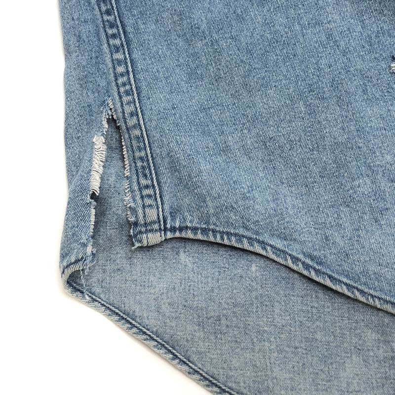 【現状渡し品】【メンズ】 TOMMY HILFIGER トミーヒルフィガー 90S LS DENIM BD SHIRT ダメージ加工 長袖 シャツ トップス 古着 ヴィンテージ 146-260616-rs-10-fur サイズ：S カラー：ブルー系 万代Net店