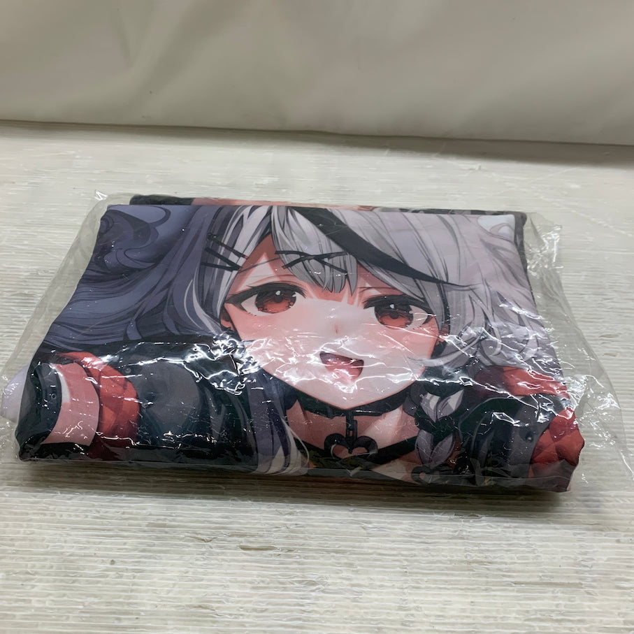 【現状渡し品】 沙花叉クロヱ 復刻 抱き枕カバー 053-260918-MS-04-min 万代Net店