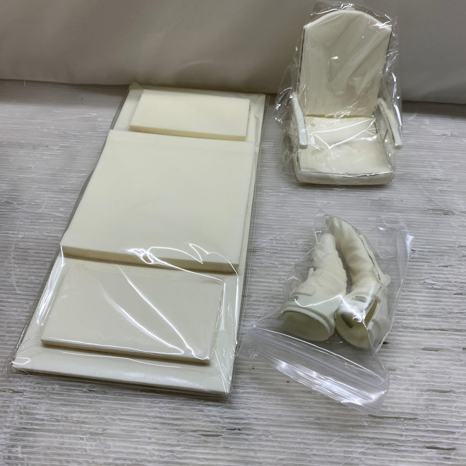 【現状渡し品】 ホロライブ ガレージキット 宝鐘海賊団company 社長 053-260918-MS-07-min 万代Net店