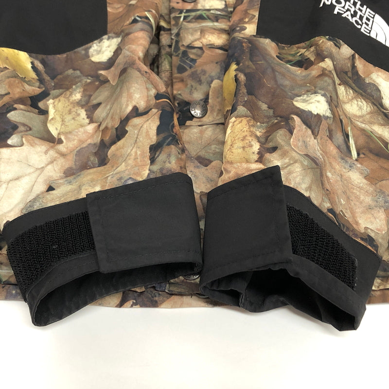 【中古品】【メンズ】 SUPREME × THE NORTH FACE 16AW LEAVES MOUNTAIN LIGHT JACKET NP51601I マウンテンジャケット マウンテンパーカー ジャケット アウター 149-260617-rs-13-fur サイズ：S カラー：ブラック/リアルツリー 万代Net店