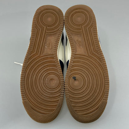 【中古品】【メンズ】 NIKE ナイキ DQ7659-101 AIR FORCE 1 07 LV8 SAIL スニーカー 本体のみ（箱なし） 160-251214-WA-01-iwa サイズ：26.5cm カラー：ネイビー ホワイト系 万代Net店