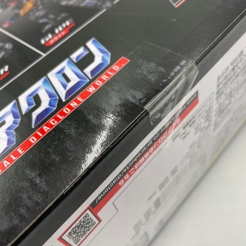 【中古美品】 ダイアクロン DA-45 ダイアバトルスV2 〈レッドライトニング〉[タカラトミー] 057-251119-ns-6-tei 万代Net店