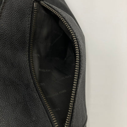 【現状渡し品】【メンズ】 Michael Kors マイケルコース 37H7LMNC5B シグネチャー スリングバッグ ショルダーバッグ 188-250304-OR-03-iwa カラー：ブラック系 万代Net店