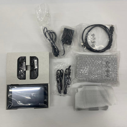 【中古品】 Nintendo Switch (2022モデル) ニンテンドースイッチ Joy-Con(L)/(R) ホワイト ゲームハード 家庭用ゲーム機 ゲーム 034-250914-ts-4-tei カラー：グレー 万代Net店