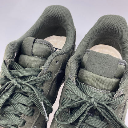 【中古品】【メンズ】 NIKE ナイキ BILLIE EILISH×NIKE DQ4137 300 AIR FORCE 1 SP スニーカー 160-251214-WA-04-iwa サイズ：26.5cm カラー：SEQUOIA/SEQUOIA 万代Net店