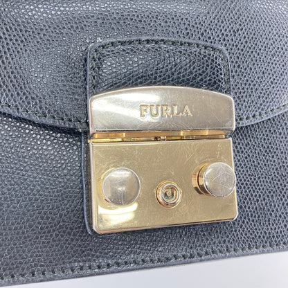 【現状渡し品】【レディース】 Furla フルラ METROPOLIS MINI SHOULDER メトロポリス ミニ ショルダーバッグ 180-251221-SY-06-iwa カラー：ブラック/ゴールド系 万代Net店