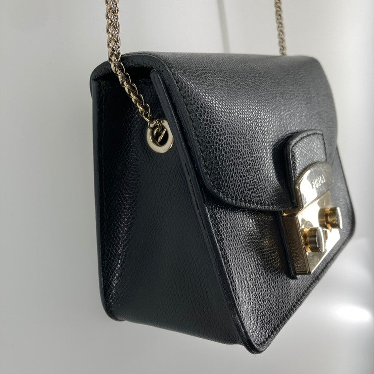 【現状渡し品】【レディース】 Furla フルラ METROPOLIS MINI SHOULDER メトロポリス ミニ ショルダーバッグ 180-250304-OR-06-iwa カラー：ブラック/ゴールド系 万代Net店