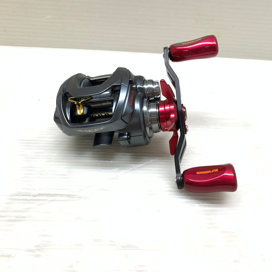 【現状渡し品】 ダイワ 17スティーズ A TW 1016SHL 134-260225-MS-02-min 万代Net店