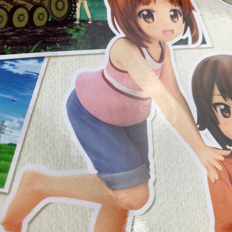 【中古美品】 コトブキヤ ガールズ＆パンツァー 劇場版 西住みほ＆西住まほ 10 years Memory DX版 塗装済み 完成品 フィギュア 053-260914-hu-03-min 万代Net店