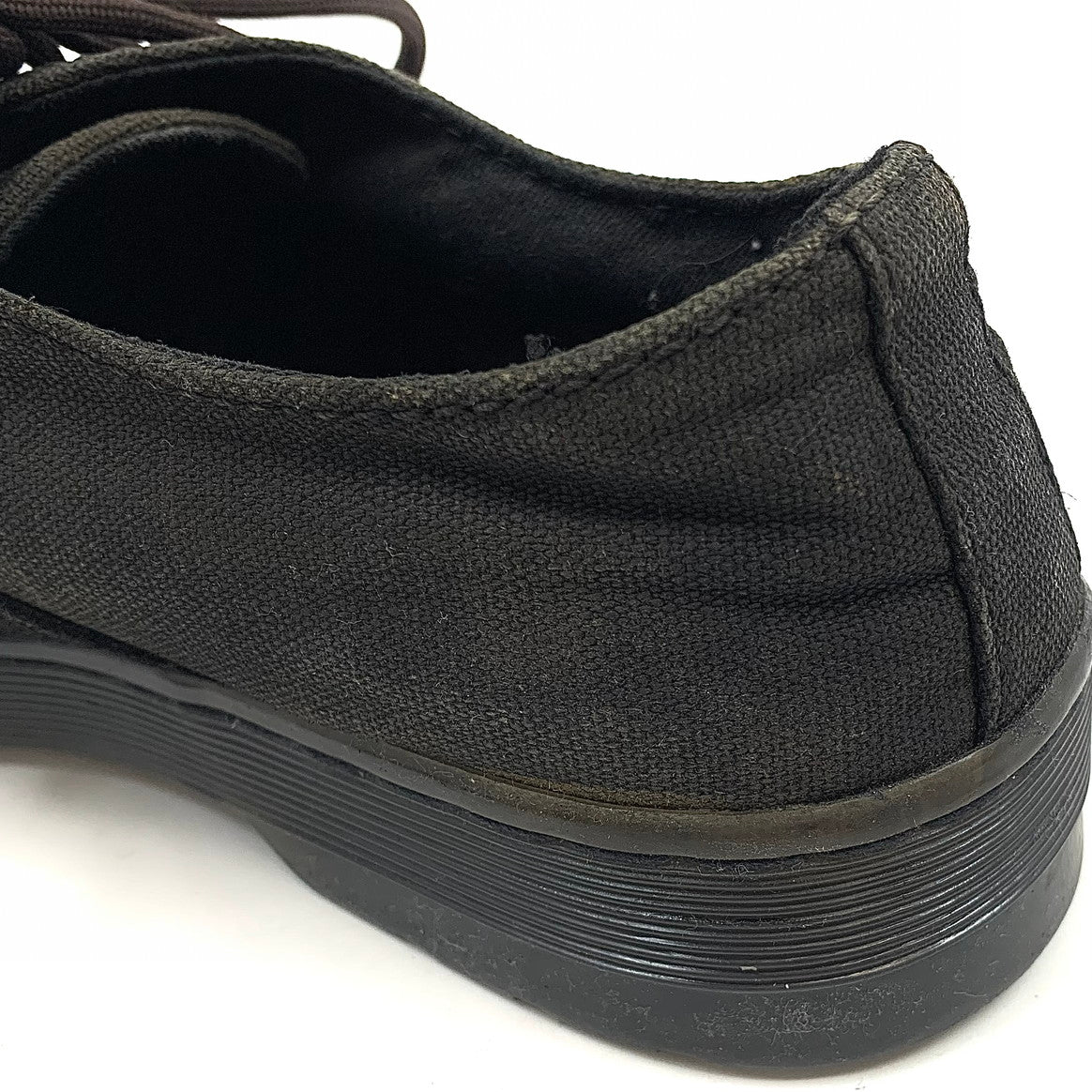 【現状渡し品】【メンズ】 Dr.Martens ドクターマーチン LAKEWOOD スニーカー 靴 165-251214-yu-04-fur サイズ：UK6/25.0cm程度 カラー：チャコール系 万代Net店