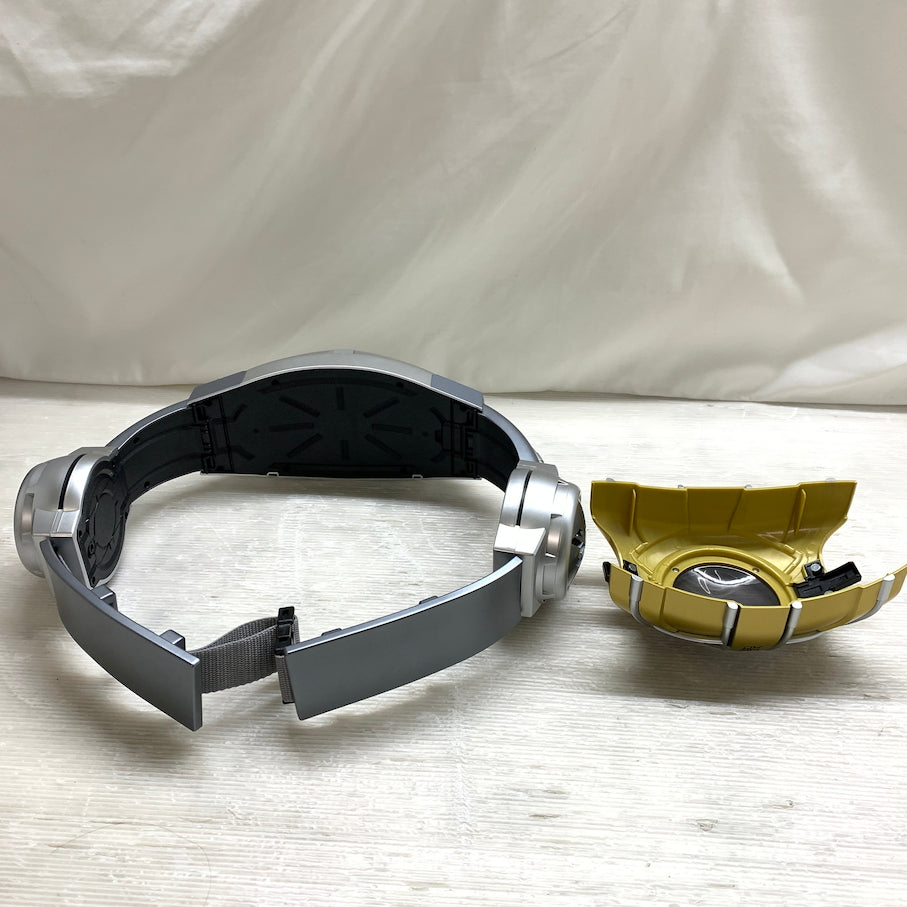 【中古品】 CSM アークル ver.25th +ディスプレイ台座 仮面ライダークウガ 042-260925-MS-01-min 万代Net店