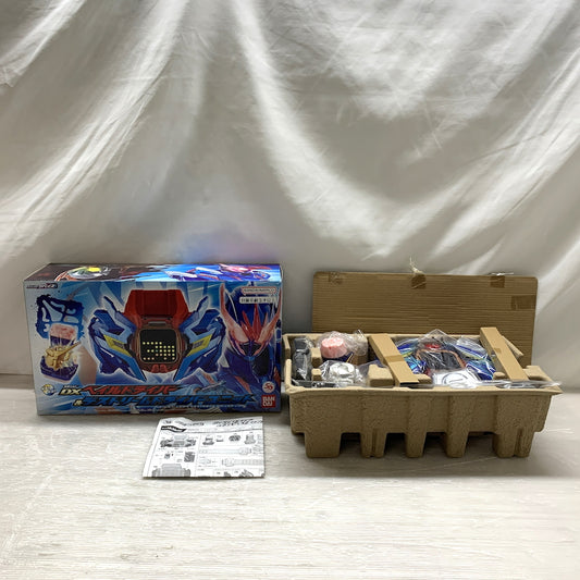 【現状渡し品】 仮面ライダーリバイス/DXベイルドライバー＆デストリームドライバーユニット 042-260925-MS-08-min 万代Net店