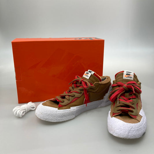 【中古品】【メンズ】 NIKE ナイキ SACAI×NIKE DD1877-200 BLAZER LOW BRITISH TAN ブレーザー ロー スニーカー 160-251219-WA-01-iwa サイズ：29.5cm カラー：LT BRITISH TAN/UNIVERSITY RED 万代Net店