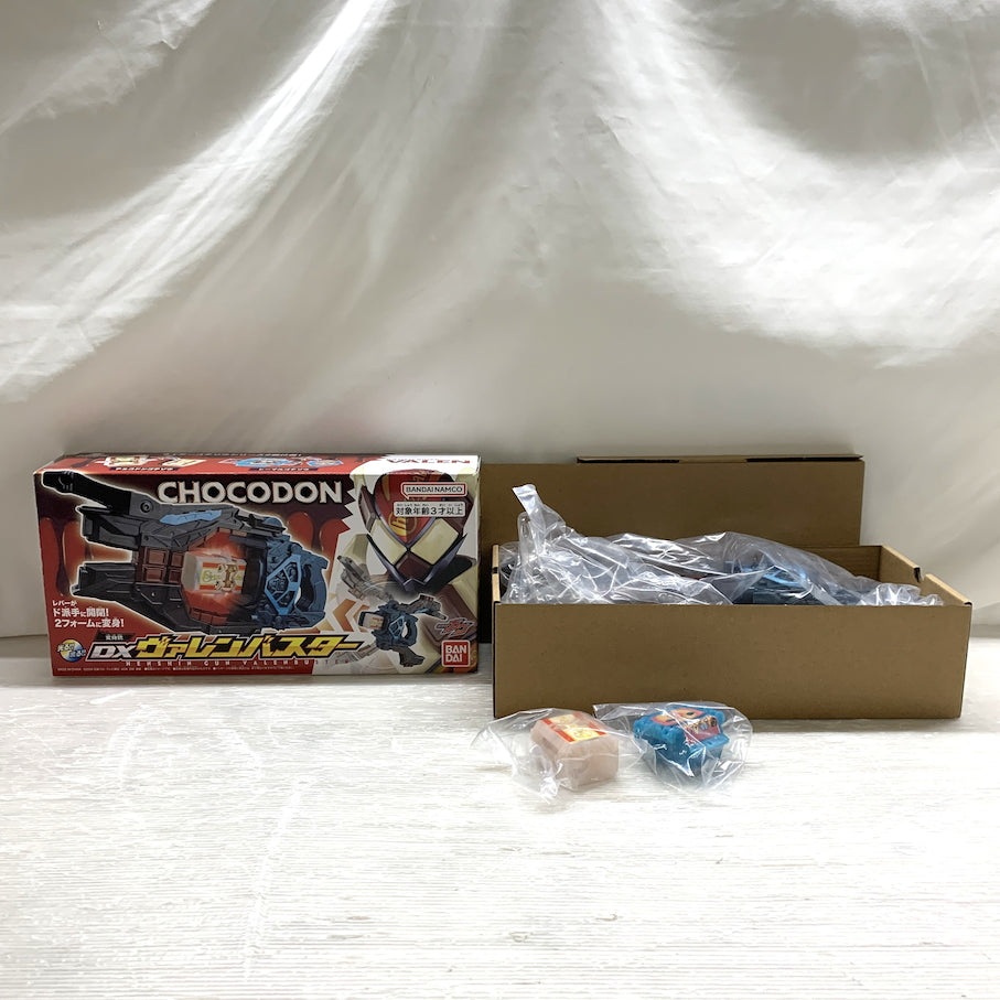 【中古品】 仮面ライダーガヴ/DXヴァレンバスター 042-260925-MS-03-min 万代Net店