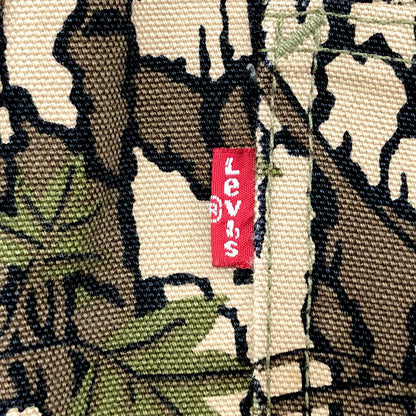 【中古品】【メンズ】 Levi's リーバイス × Supreme Camoflage Canvas Overall's オーバーオール オールインワン リアルツリー 総柄 ボトムス 149-251023-rs-05-fur サイズ：W32 L32 カラー：カモフラージュ 万代Net店